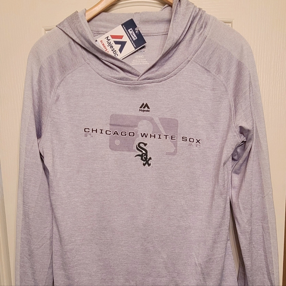 Women's White Sox top